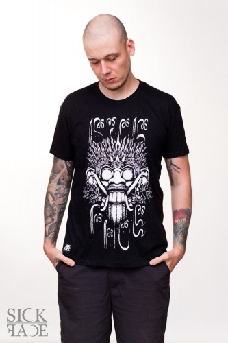 Black unisex t-shirt with king of the spirits Barong.